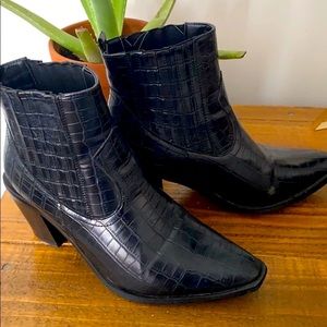Snake/gator skin boots